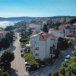 hotellátogatás